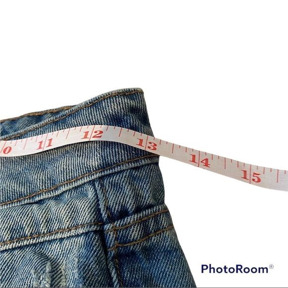 Garage Chelsea denim distressed high waist shorts size 3 - Picture 8 of 9